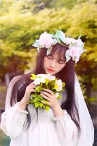 炮灰女配干翻剧本搞事业秦晟吕颂梨无删减+无广告