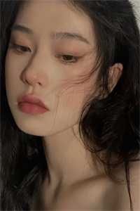 重回逼婚现场，我只把你当我哥热门推荐