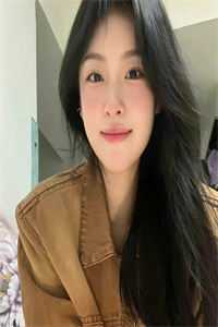 文章精选穿书后，我嫁的反派大佬他造反了